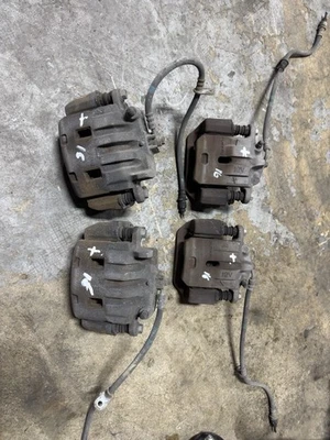 Pinzas de freno Subaru BRZ FRS 2016 OEM Foto 1 de 4