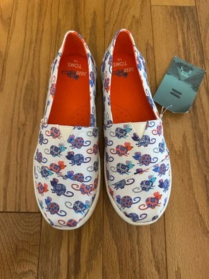 NUEVO CON ETIQUETAS Toms Clásico Niñas Talla 6Y Blanco Brillante Año de la Rata Zapatos Planos Sin Cordones Foto 1 de 4