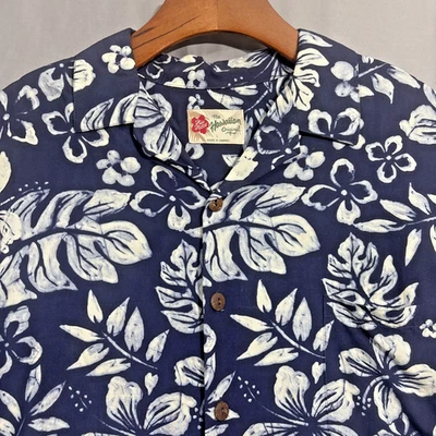 Vintage Hilo Hattie Hawaiian Aloha Floral Hibiscus Camp Shirt - Men's Large Blue - Image 1 of 4