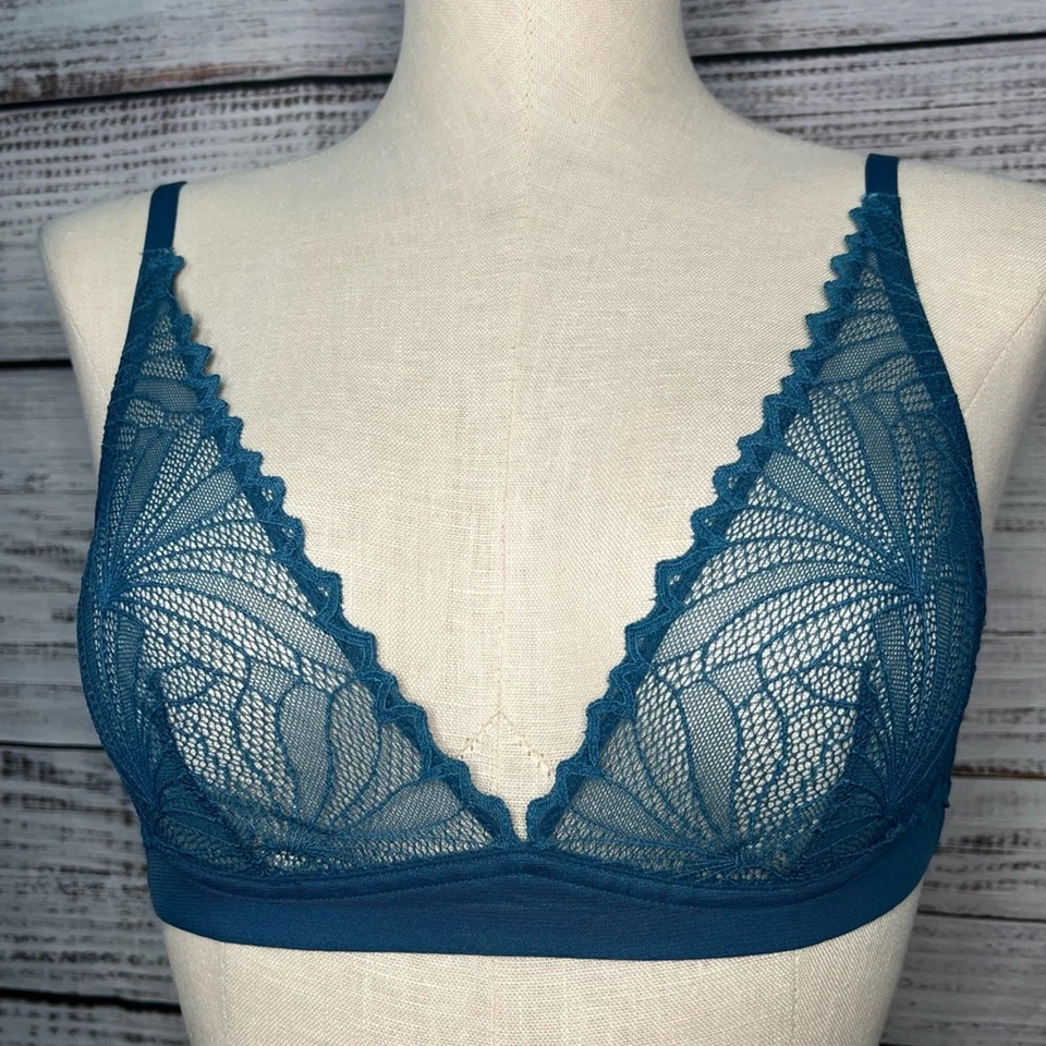 Bralette Inalámbrico Huit XS Azul Encaje Tazas Triángulo Bralette Vieira Ribete de Encaje Foto 1 de 4