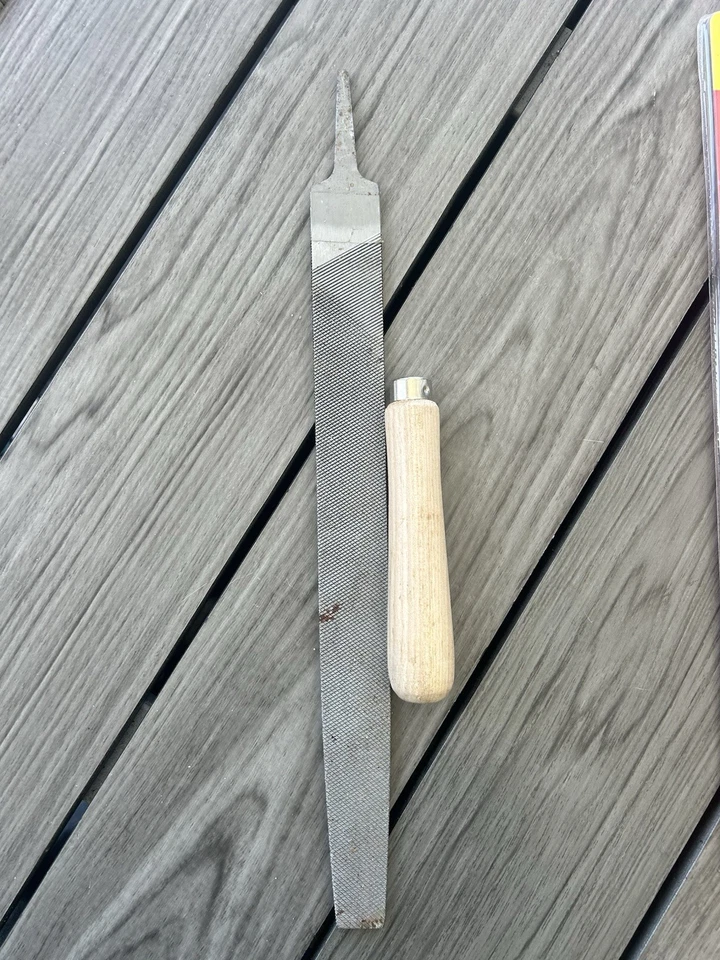 Bahco Flat Bastard File 350mm (14in) 1-110-14-1-0 WITH HANDLE SHOP SOILED - Image 1 of 1