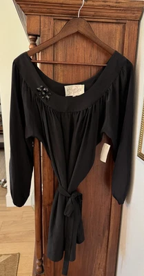 Blusa Rory Beca para mujer XS de gran tamaño negra con cuentas de seda con cinturón hecha en EE. UU. Foto 1 de 4