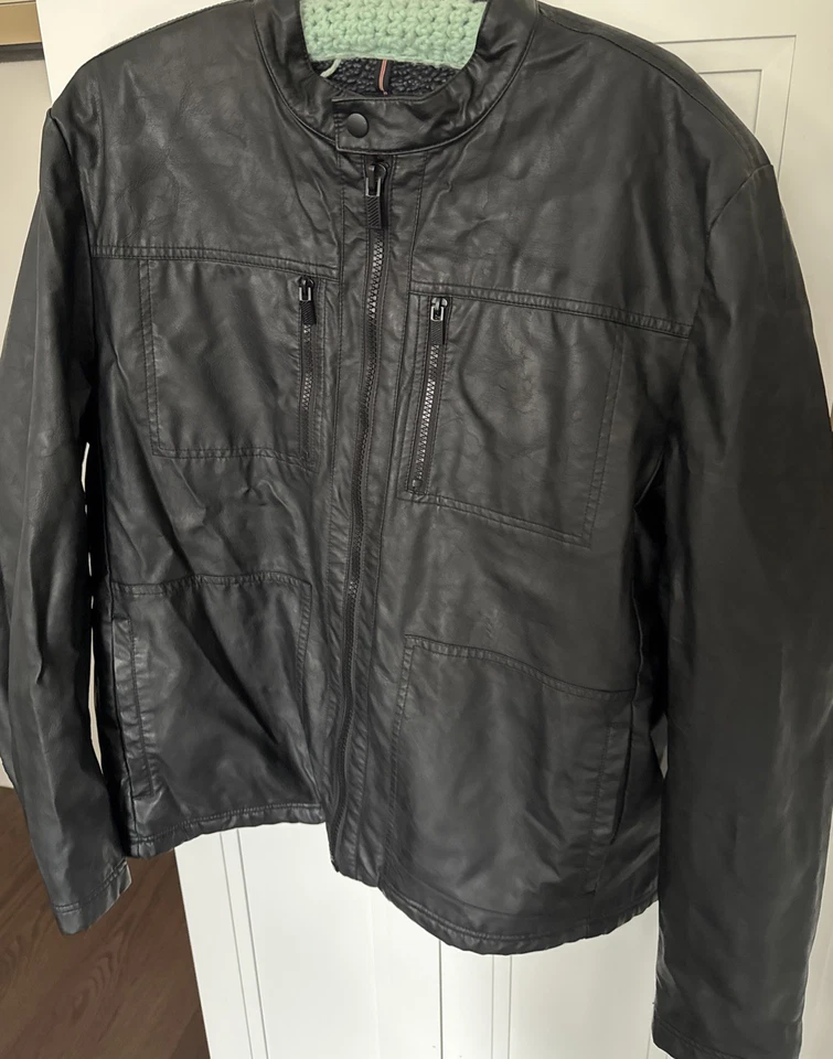 Kenneth Cole Reaction Hombre Negro Imitación Cuero Moto Cremallera Completa Chaqueta XL RN54163 Foto 1 de 4