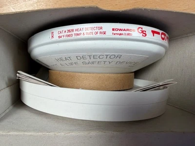 ADT 475290 Edwards 282B Fire Alarm Heat Detector (NEW IN BOX) - Image 1 of 2