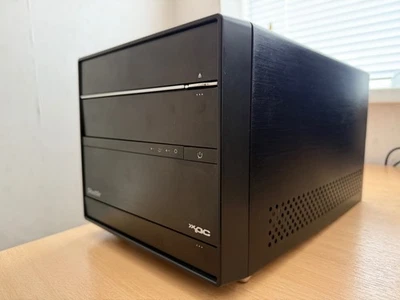 Shuttle PC SZ87R6 PC -  Fresh install of Windows 10 - Image 1 of 4