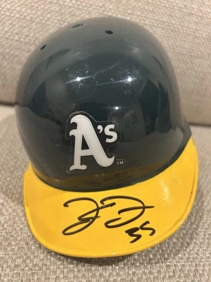 Minicasco autografiado de Frank Thomas Oakland A’s Foto 1 de 4