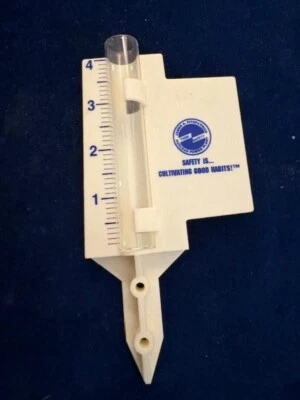 1970's Plastic Rain Gauge/Tube - James A. Fitzpatrick Nuclear Plant (NY) Safety - Image 1 of 4