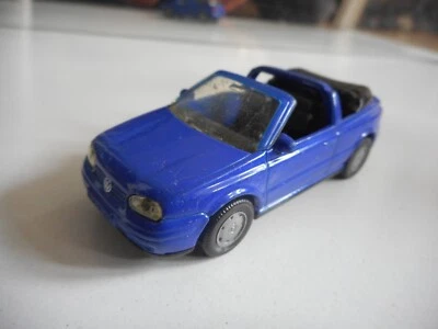 Siku VW Volkswagen Golf Cabriolet en Violet - Photo 1/2