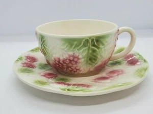 Französische Majolika Tassen & Untertassen 6er Set Grün Rosa Beeren Kirsche SALINE FRANKREICH - Bild 1 von 10