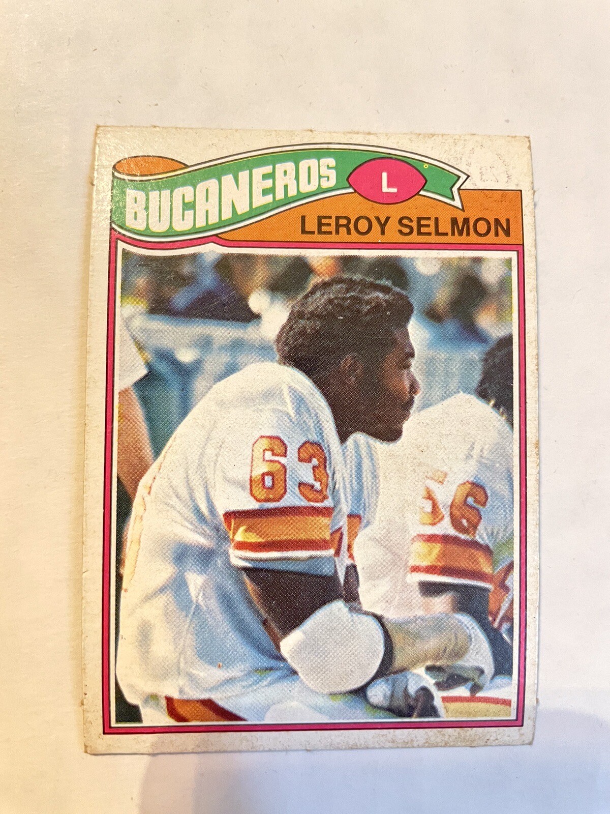 1977 Topps Mexican #29 Leroy Selmon HALL OF FAME rookie (RC) short print (SP)