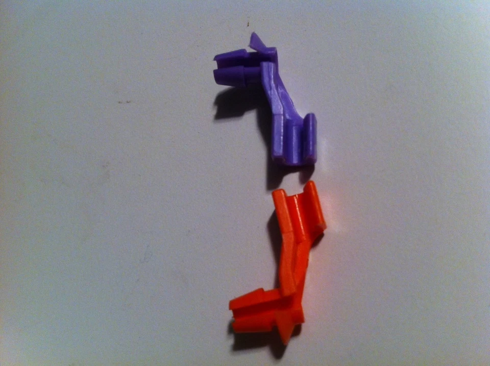 JEEP & Others 1/8" PUERTA VARILLA CLIPS Par t# 4658444 4658445 TG-6  Foto 1 de 4