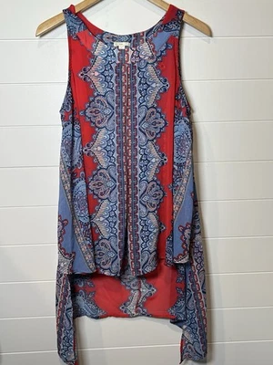 Blusa Cato Hanky Bainha Patriótica Vermelha Branca E Azul Paisley Feminina Grande - Imagem 1 de 4