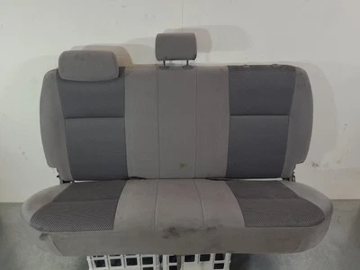 TOYOTA HILUX 2005-2009 2ND REAR SEAT DUAL CAB, SR5, CLOTH, GREY, TRIM CODE FL10/ - image 1 of 4