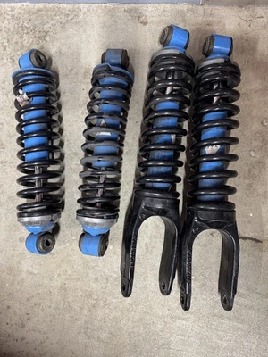 Juego 4 Amortiguadores Delanteros y Traseros Koni Muelle Puntal Dodge Viper RT10 1996-02 Foto 1 de 4
