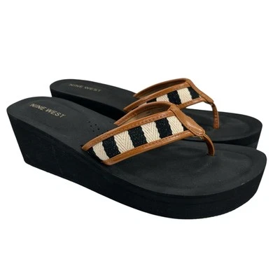 Chanclas Nine West negras crema a rayas plataforma Ancy para mujer 10 Foto 1 de 4