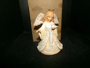 Jim Shore Beautiful Peace Figurine 6004764 - Picture 1 of 5