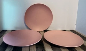 Juego de 3 platos de melanina rosa vintage años 80 7,25" - Peter Pan Industries Kasen - Imagen 1 de 3