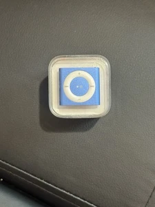 Apple iPod PC751LL/A shuffle 4th Generation - Blue (2GB) - Picture 1 of 6