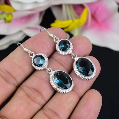 Pendientes colgantes hechos a mano con piedras preciosas de iolita de plata de ley 925 para regalo Foto 1 de 4