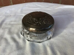 Heisey Glass Dresser Jar With Silverplate Lid - Picture 1 of 6