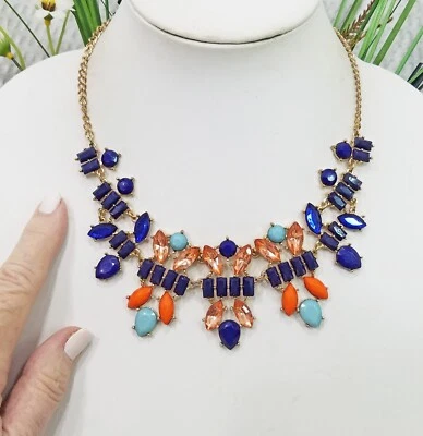 Gargantilla babero azul marino melocotón aguamarina y naranja cristal geo azulejo collar tono dorado Foto 1 de 4