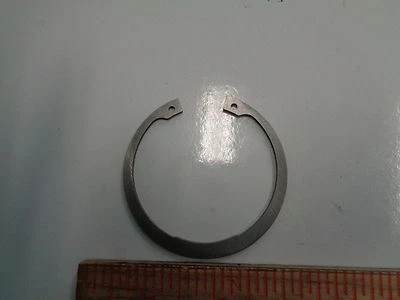 PPORSCHE 924 944 ЗАДНИЙ МОСТ ПОДШИПНИК ЗАЖИМ НОВЫЙ ПОДЛИННЫЙ PPORSCHE ТОВАР - Изображение 1 из 2