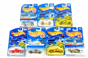 Vintage Hot Wheels Truck Lot of 7 Dodge Ram 40 Ford 69 Chevy 1500 Pikes Tacoma - Picture 1 of 6