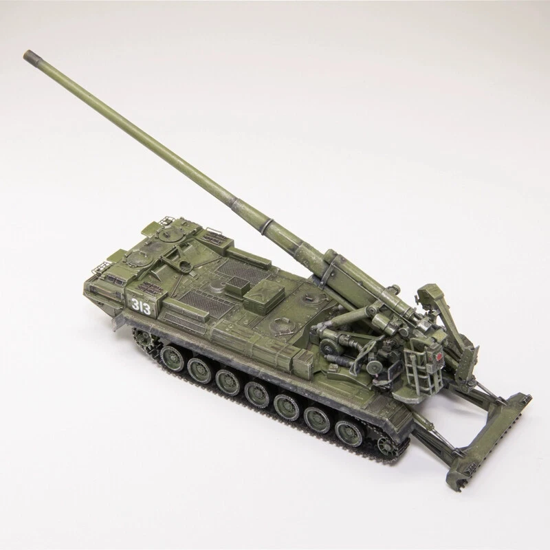 AM Russian Peony 2S7M Self-propelled Howitzer M-1975 #131 Finished Model 1/72 - Image 1 of 4