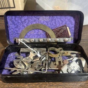 Vintage Singer Sewing Machine Parts With Beautiful Case - Picture 1 of 1