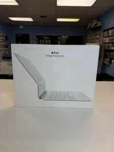 Apple Magic Keyboard for iPad Air 11-inch M3 With Apple Care Till 2026 - Picture 1 of 9