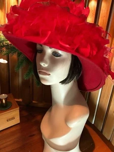 Ladies BETMAR NEW YORK Red Feathers Brim Wool Felt Dress Hat  RED HAT SOCIETY - Picture 1 of 3