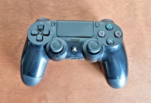 Sony DualShock 4 Wireless Controller for PlayStation 4 - Black - Picture 1 of 4