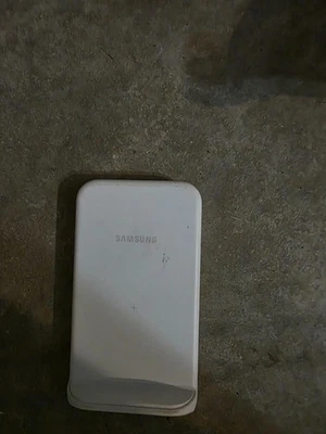 samsung wireless charger ep-n3300 - Image 1 of 2
