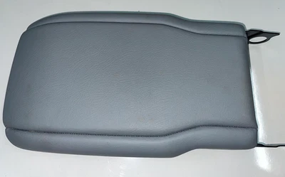 Верхний складной подлокотник Mercedes-Benz - 140-970-21-31 - для MBZ S320 и более - Изображение 1 из 4