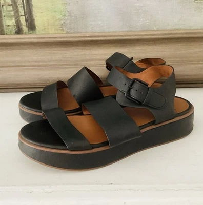 Naturalizer Sandals Womens 10 Brooke Platform Strap Slingback Black Faux Leather - Image 1 of 4