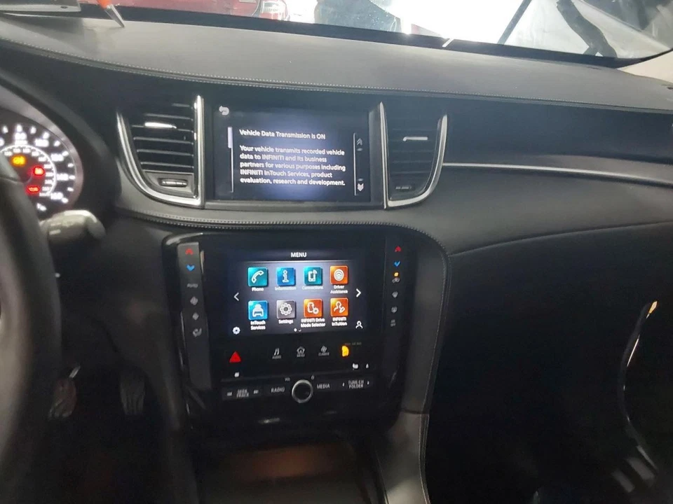 QX50      2022 Info-GPS-TV Screen 2926250 - Image 1 of 4