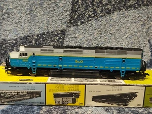 AHM HO B&O BALTIMORE UND OHIO EMD FP45 LOK #6610 - Bild 1 von 9