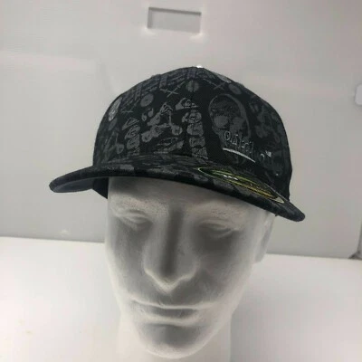 QUIKSILVER 210 Premium Gorra Ajustada Gorra Negra Calaveras NUEVO CON ETIQUETAS NUEVO S/M NUEVO EN STOCK MUERTO Foto 1 de 4