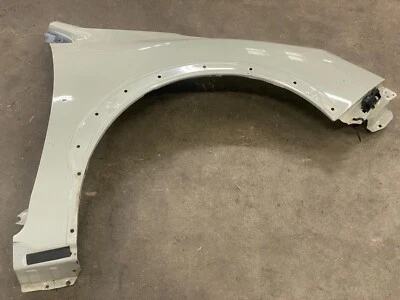 2013-2017 SUBARU XV CROSSTREK PAINEL DE PARA-LAMA DIANTEIRO DIREITO DO LADO DO PASSAGEIRO FABRICANTE DE EQUIPAMENTO ORIGINAL LOTE 747 - Imagem 1 de 4