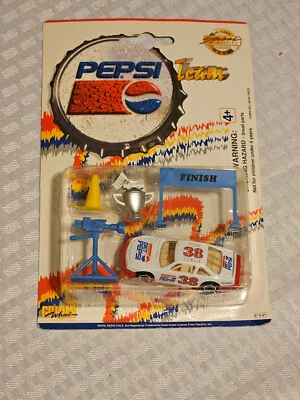 Golden Wheel Diecast Pepsi Team Racing 19272M Racing Champion, Brand New, 1/64 - Image 1 of 4