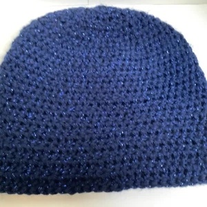 Handgehäkelte Nabel blau mit Glitzer Beanie Mütze Winter 16" Umfang  - Bild 1 von 4