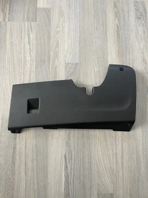 10-13 OEM Suzuki Kizashi delantero izquierdo lado del conductor debajo del volante moldura Foto 1 de 4