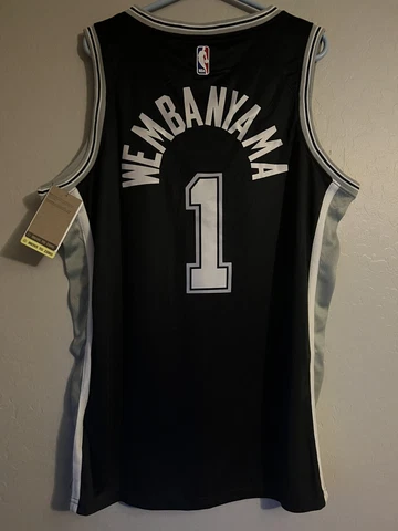 Victor Wembanyama #1 Black San Antonio Spurs Jersey Size Large New With Tags Cover