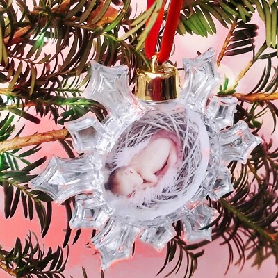 Personalisierte FOTO Weihnachtskugel Schneeflocke Weihnachtsanhänger Baumschmuck - Bild 1 von 3