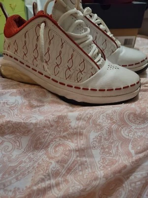 Tamanho 6Y - Air Jordan 23 OG Branco Baixo Varsity Vermelho - Imagem 1 de 4
