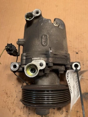 Compressor de ar 2005–2015 Nissan Xterra A/C 4.0L - Imagem 1 de 3