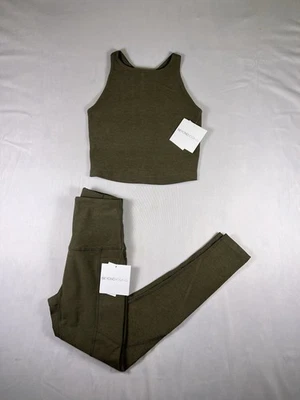 Beyond Yoga Spacedye Bolsillo Cintura Alta Leggings y Conjunto de Tanque Recortado Verde Talla XS Foto 1 de 4