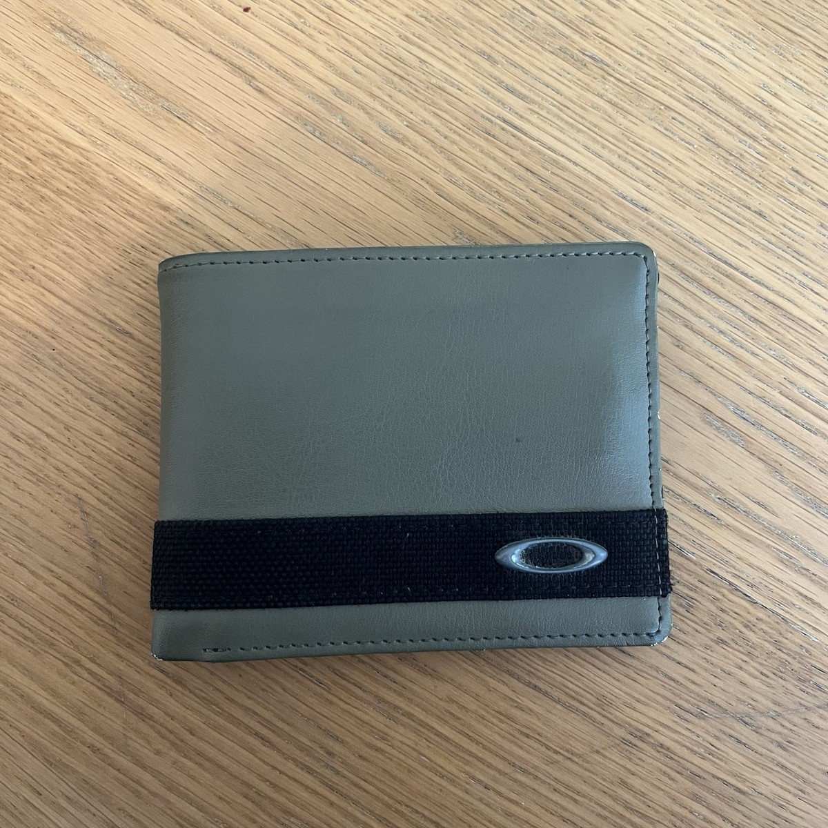 小物 OAKLEY WALLET SKULL Rare Oakley Money Clip Leather Wallet not X Metal. Skull