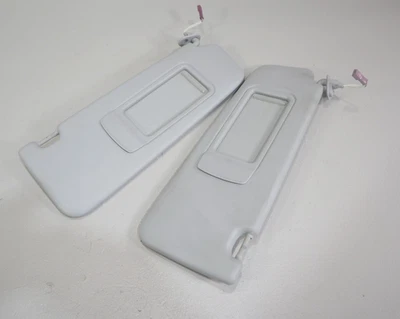 BMW 328i xDrive 2009-2012 conjunto de pares de parasoles OEM (gris) Foto 1 de 4