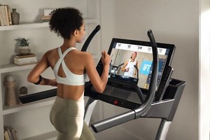 NordicTrack x32i Incline Treadmill iFit - Top of the line premium treadmill.